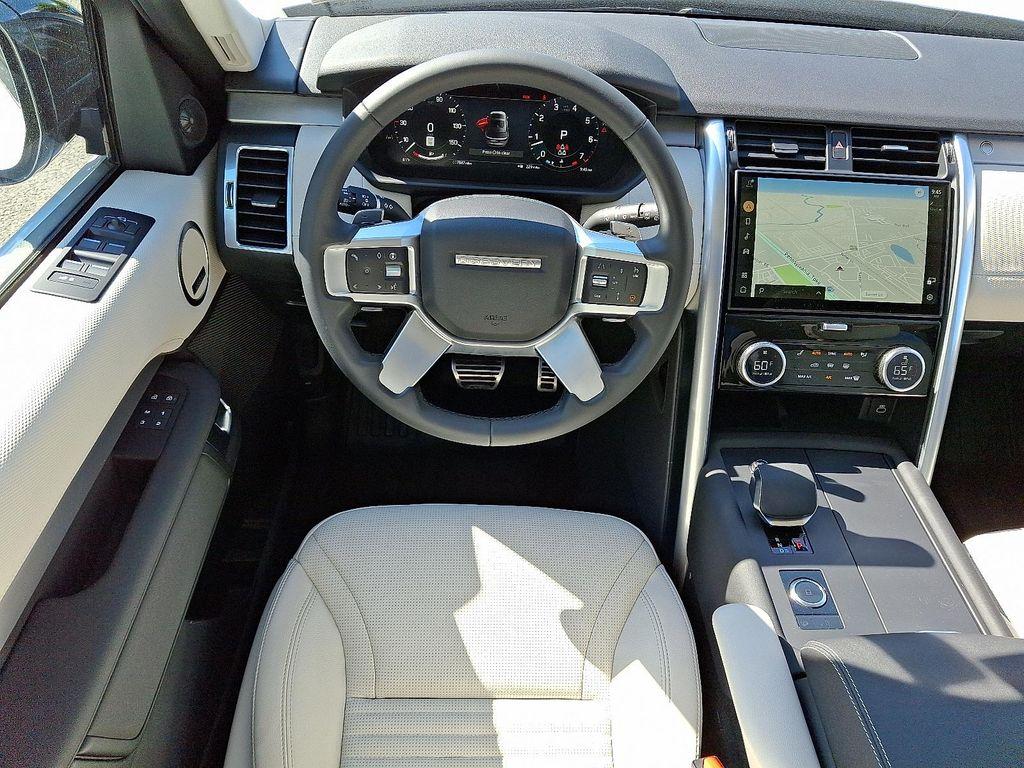 used 2025 Land Rover Discovery car, priced at $64,990
