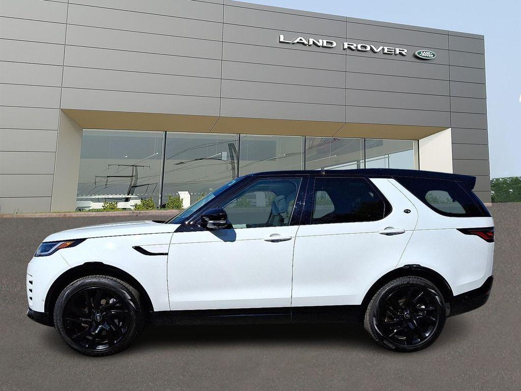 used 2025 Land Rover Discovery car, priced at $64,990