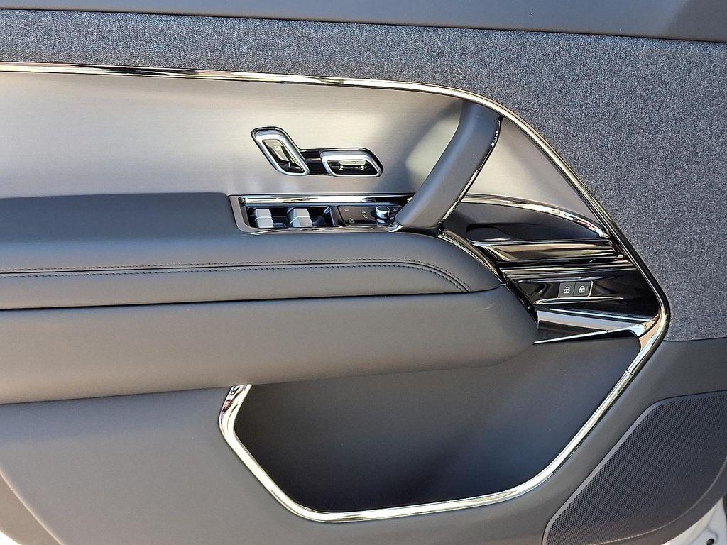 new 2025 Land Rover Range Rover Sport car, priced at $123,875