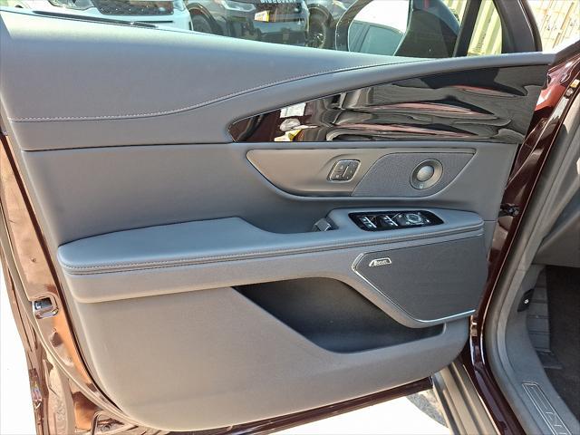 used 2024 Lincoln Nautilus car, priced at $54,990