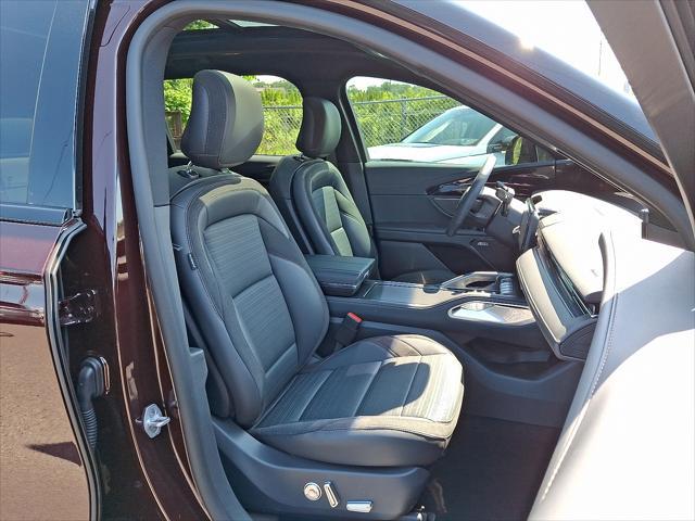used 2024 Lincoln Nautilus car, priced at $54,990