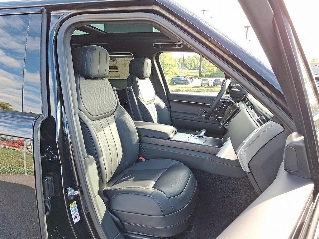 new 2025 Land Rover Range Rover car, priced at $151,045
