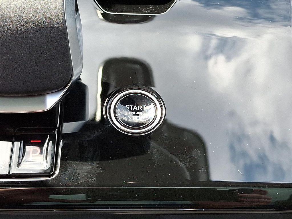 new 2025 Land Rover Range Rover Sport car, priced at $104,600