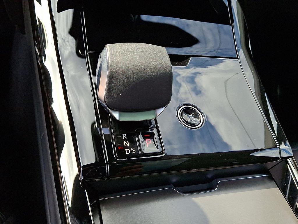 new 2025 Land Rover Range Rover Sport car, priced at $104,600