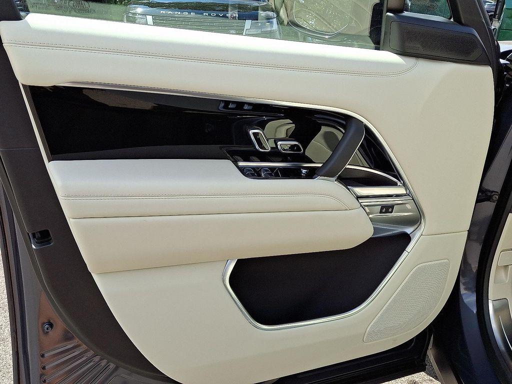 new 2025 Land Rover Range Rover car, priced at $137,275