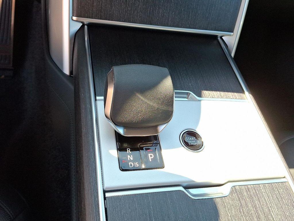 new 2025 Land Rover Range Rover car, priced at $154,625