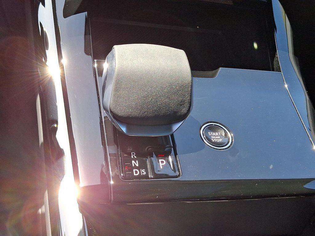 new 2025 Land Rover Range Rover Sport car, priced at $119,975