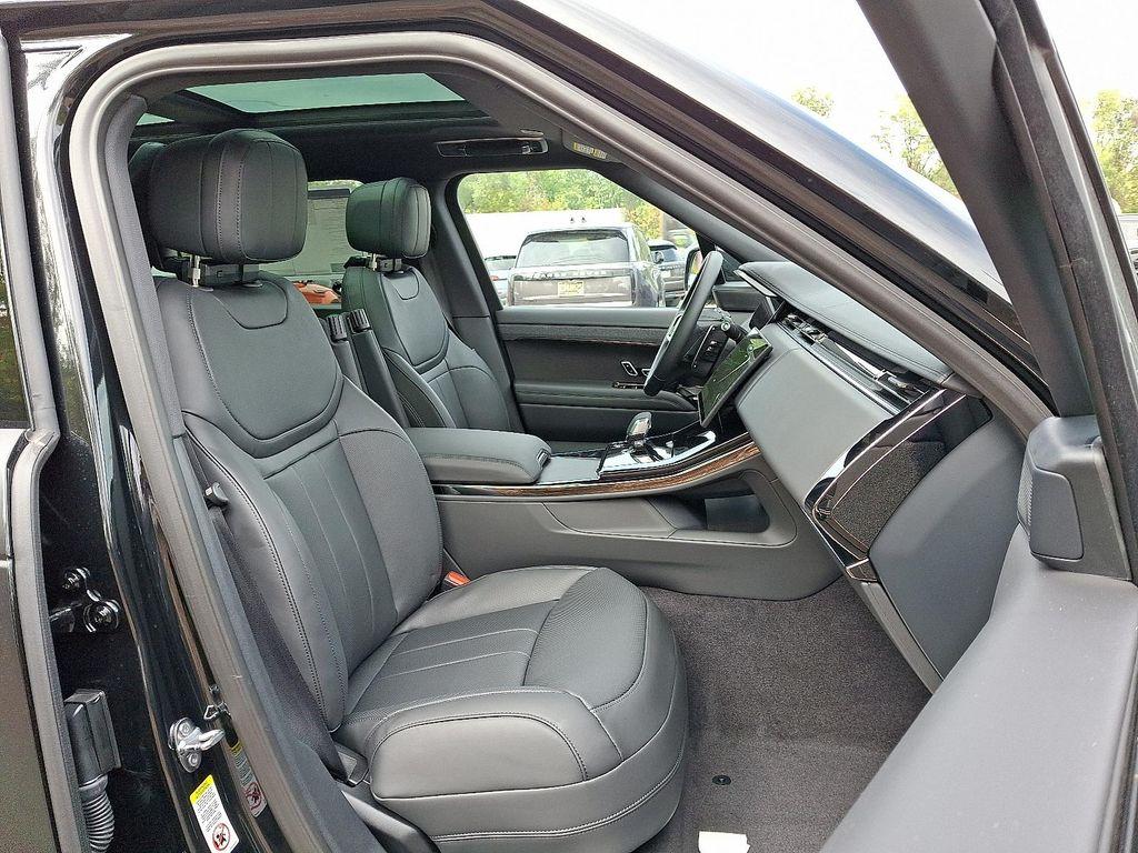 new 2025 Land Rover Range Rover Sport car, priced at $110,080