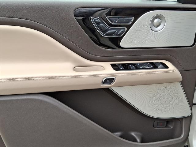 used 2022 Lincoln Aviator car, priced at $33,990