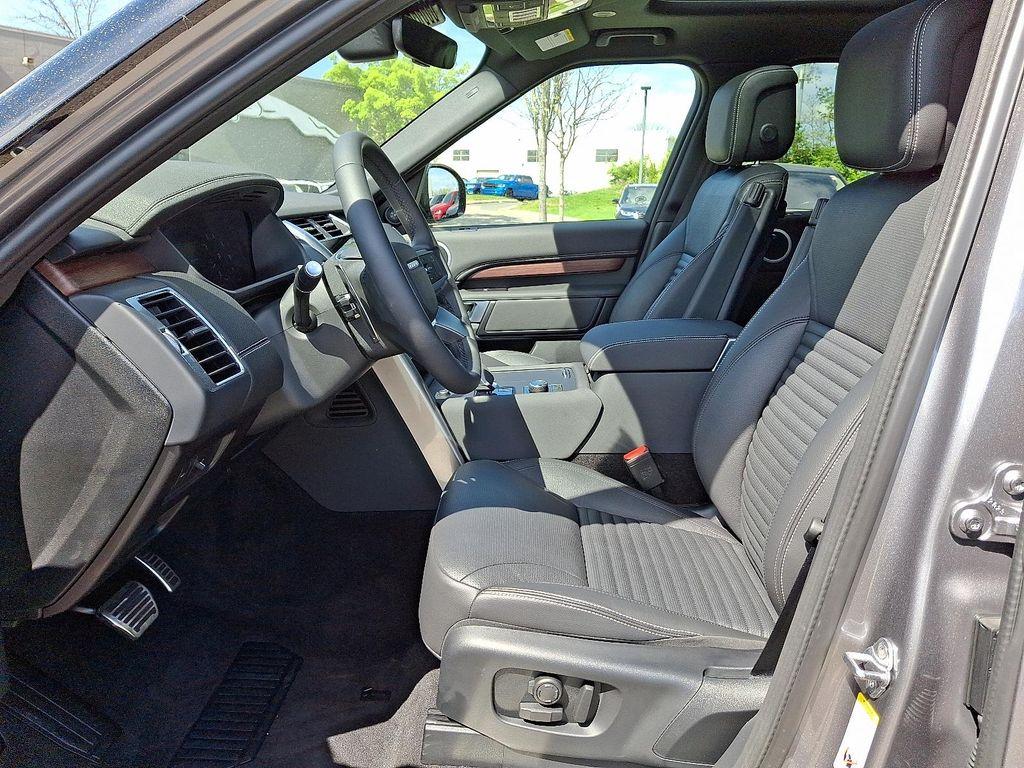 used 2024 Land Rover Discovery car, priced at $56,990