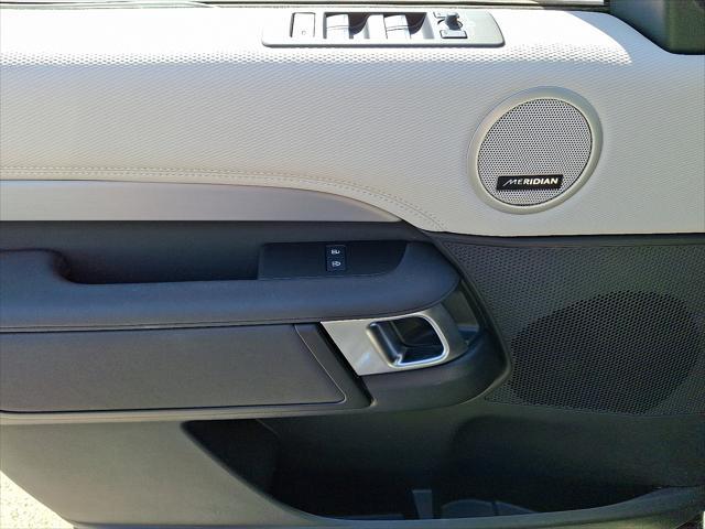 used 2023 Land Rover Discovery car, priced at $57,990