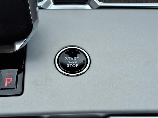 new 2025 Land Rover Range Rover car, priced at $148,100