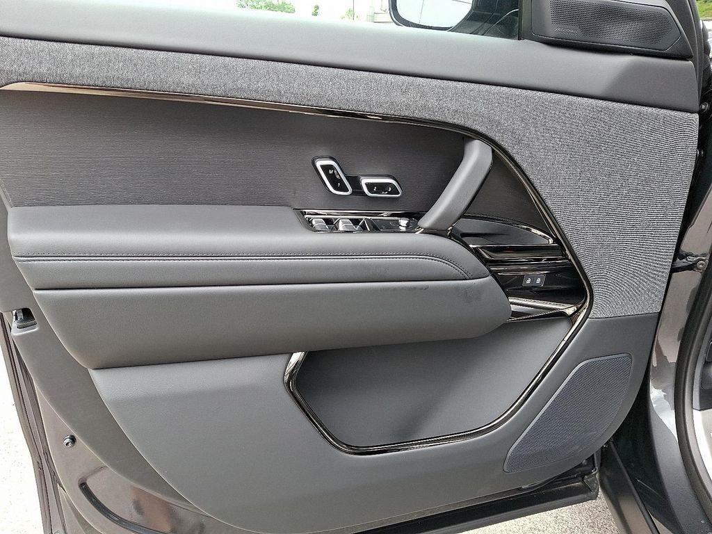 new 2025 Land Rover Range Rover Sport car, priced at $96,655