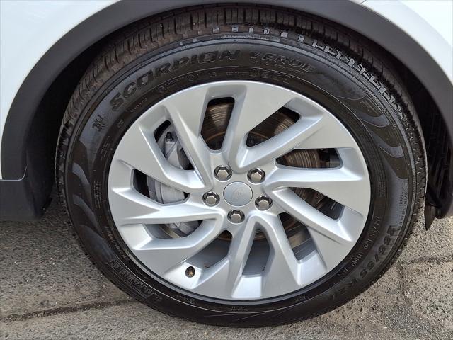 used 2024 Land Rover Discovery car, priced at $49,990