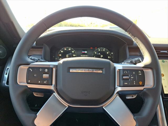 new 2025 Land Rover Discovery car, priced at $81,078