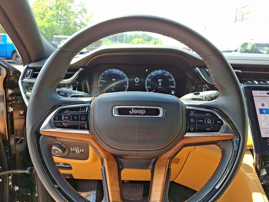used 2024 Jeep Grand Cherokee car, priced at $53,990