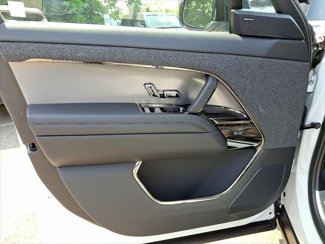 new 2025 Land Rover Range Rover Sport car, priced at $100,265