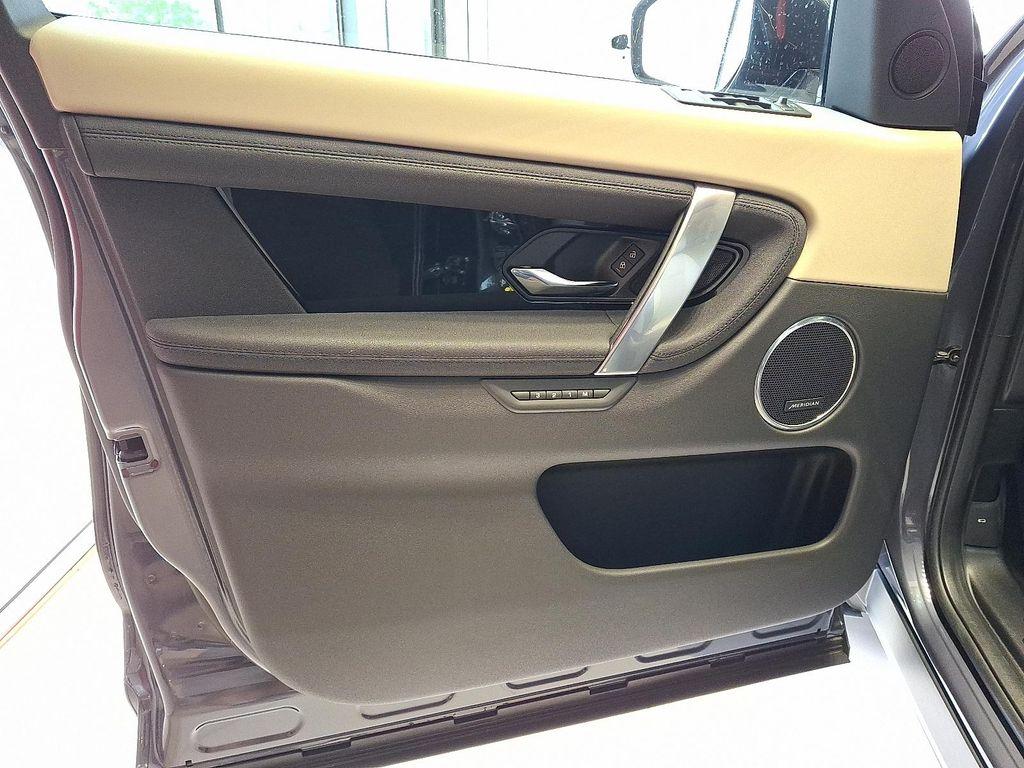 new 2025 Land Rover Discovery Sport car, priced at $55,938