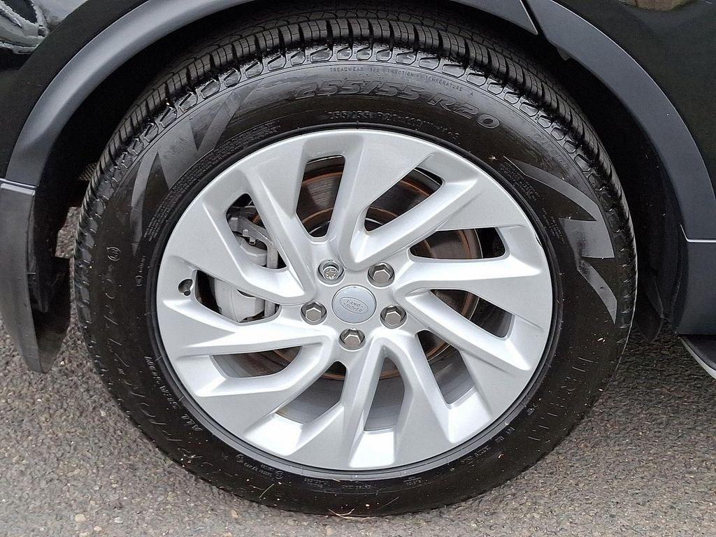 used 2025 Land Rover Discovery car, priced at $51,990