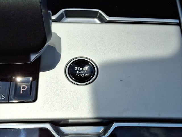 new 2025 Land Rover Range Rover car, priced at $143,410