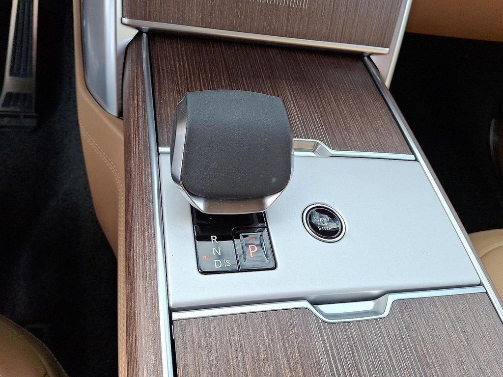 new 2025 Land Rover Range Rover car, priced at $185,605