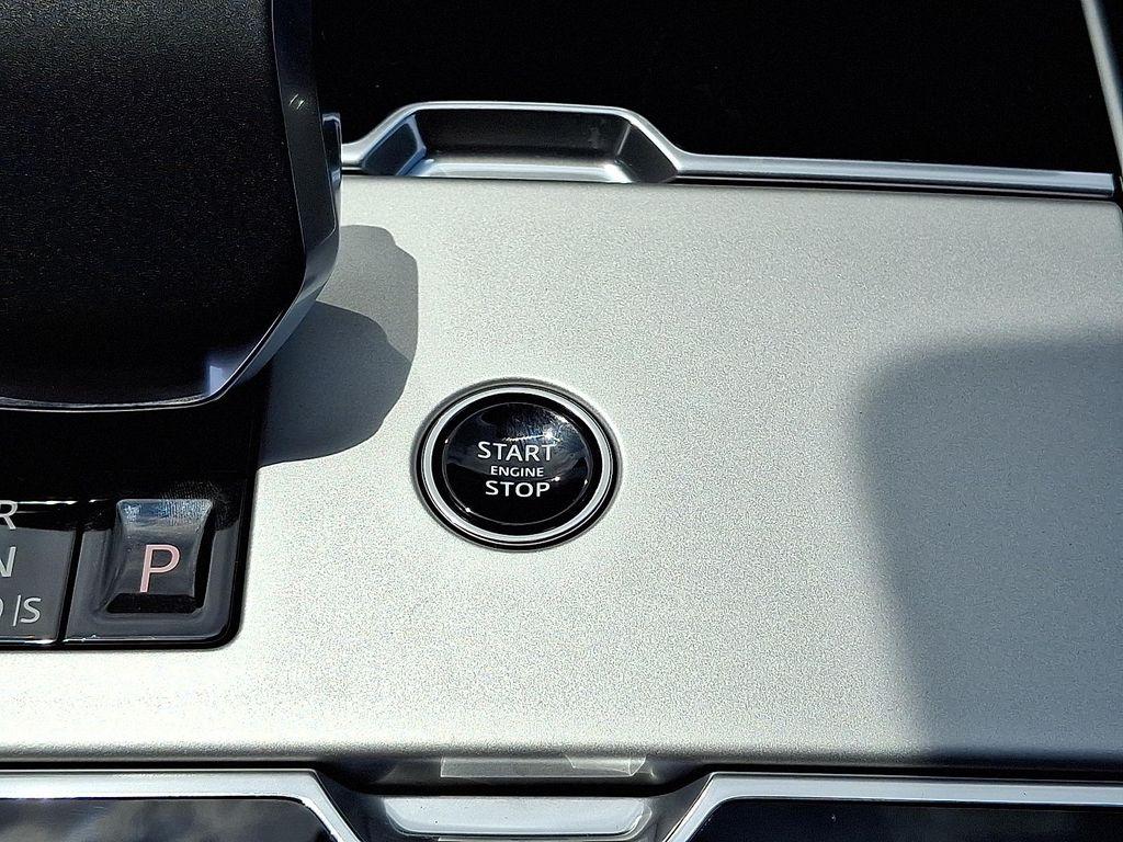 new 2025 Land Rover Range Rover car, priced at $153,380