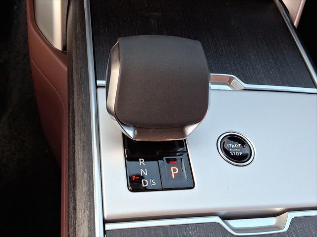 new 2025 Land Rover Range Rover car, priced at $150,400