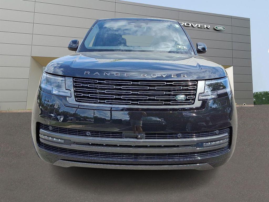 new 2025 Land Rover Range Rover car, priced at $138,025