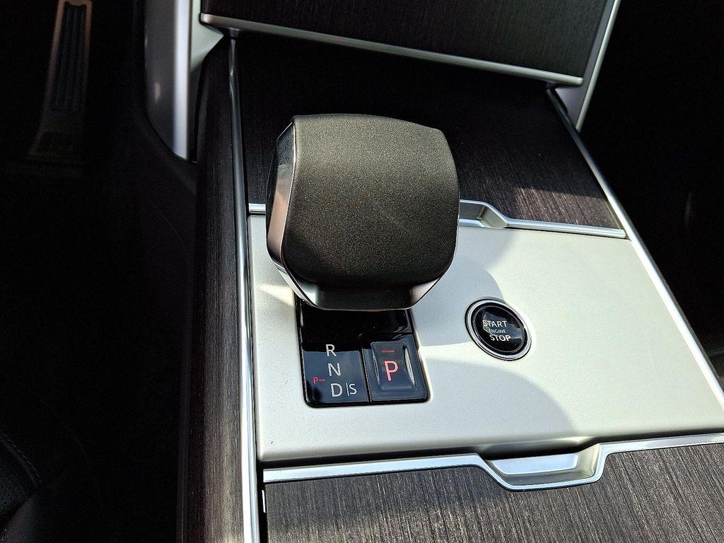 new 2025 Land Rover Range Rover car, priced at $138,025