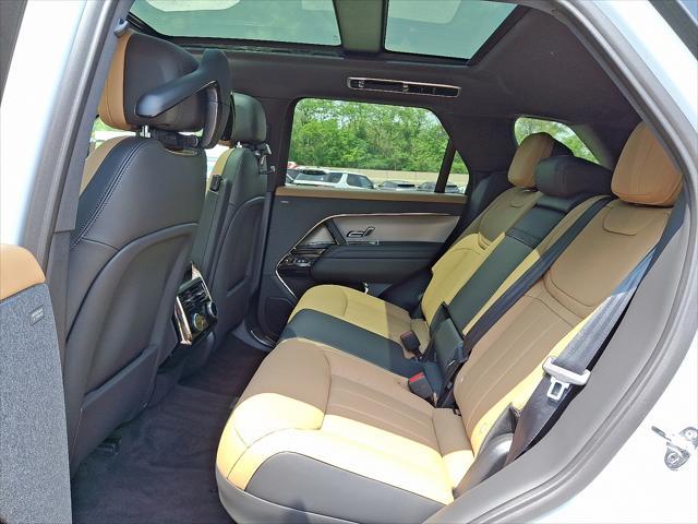 new 2025 Land Rover Range Rover Sport car, priced at $103,060