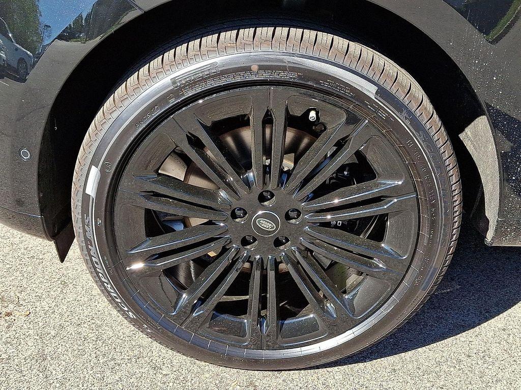 new 2025 Land Rover Range Rover car, priced at $129,155