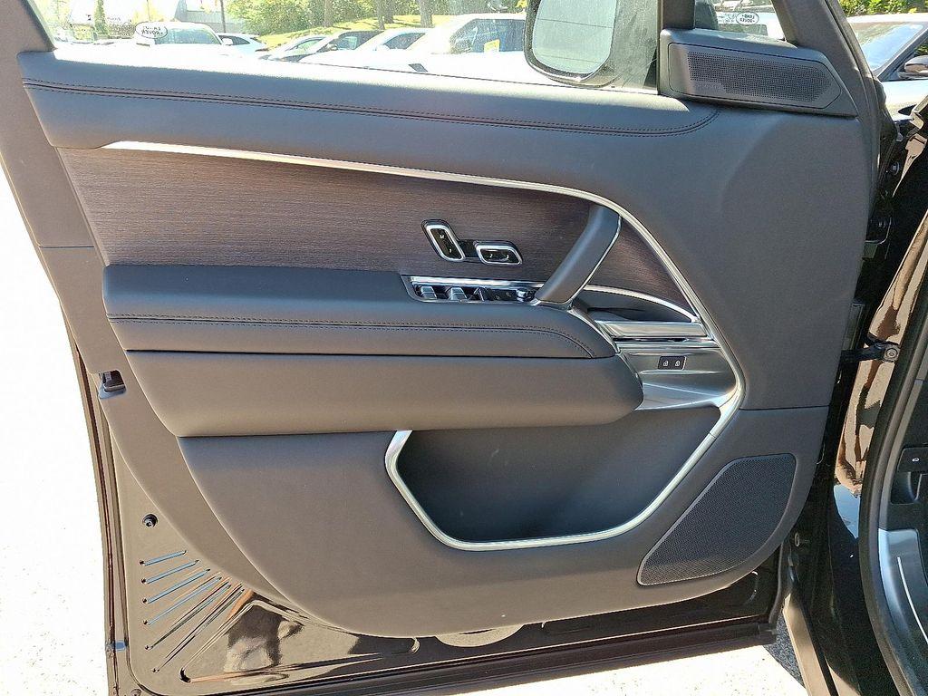 new 2025 Land Rover Range Rover car, priced at $129,155