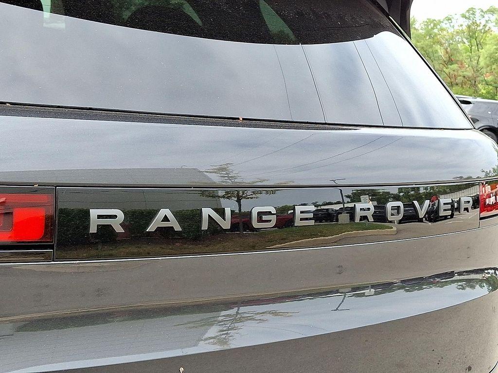 new 2025 Land Rover Range Rover Sport car, priced at $101,605