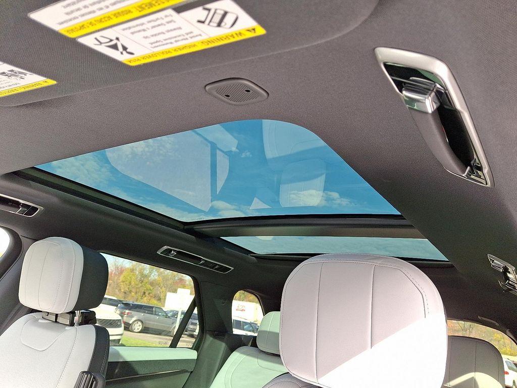 new 2025 Land Rover Range Rover Sport car, priced at $102,220