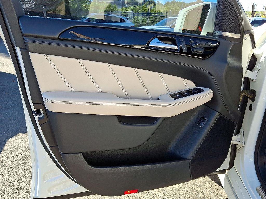 used 2013 Mercedes-Benz M-Class car, priced at $22,990
