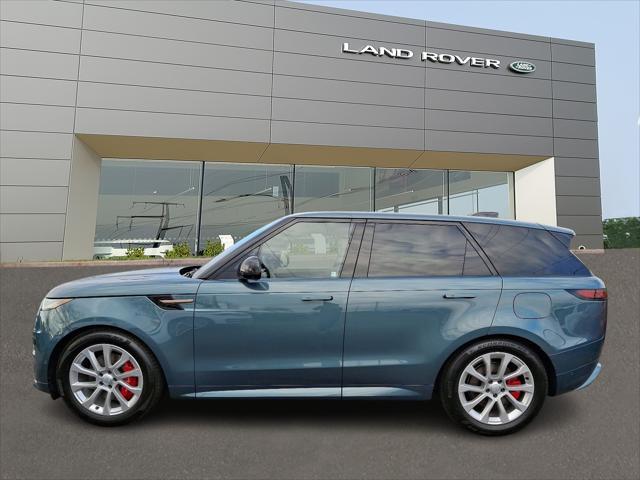 new 2025 Land Rover Range Rover Sport car, priced at $106,185