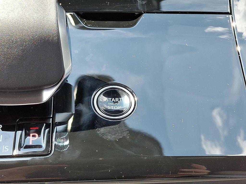 new 2025 Land Rover Range Rover Sport car, priced at $99,680