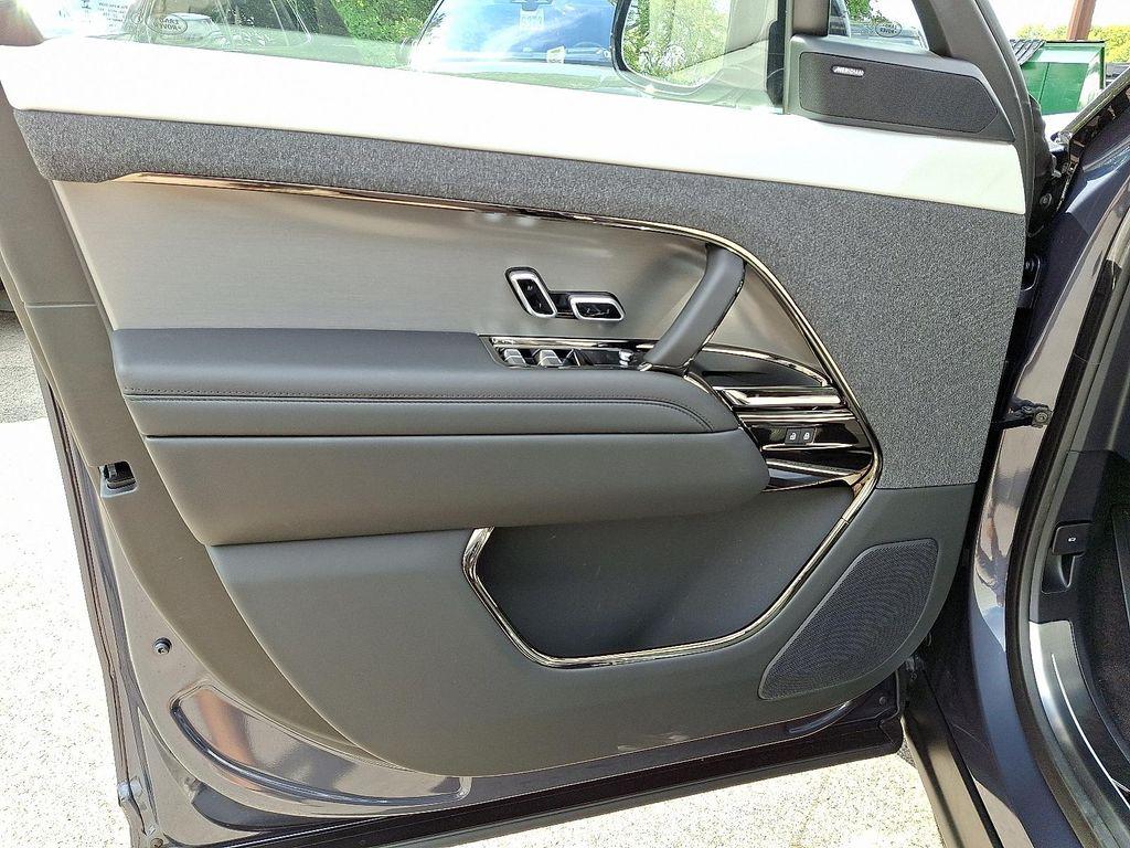 new 2025 Land Rover Range Rover Sport car, priced at $99,680