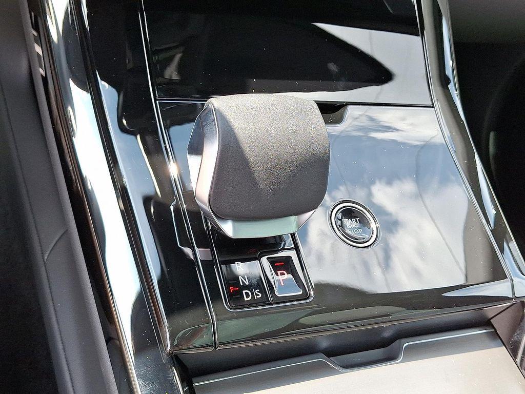 new 2025 Land Rover Range Rover Sport car, priced at $99,680