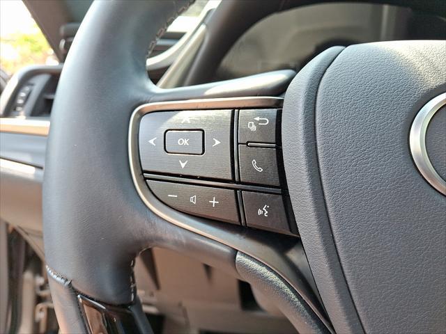 used 2020 Lexus ES 350 car, priced at $31,990