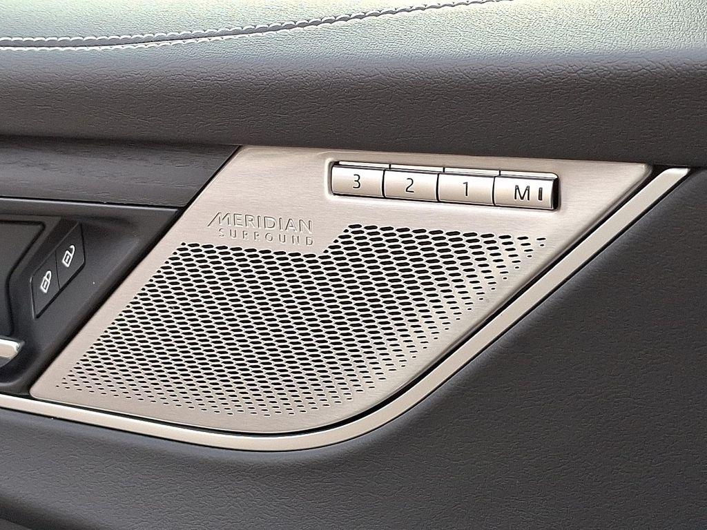 new 2025 Jaguar F-PACE car, priced at $78,053