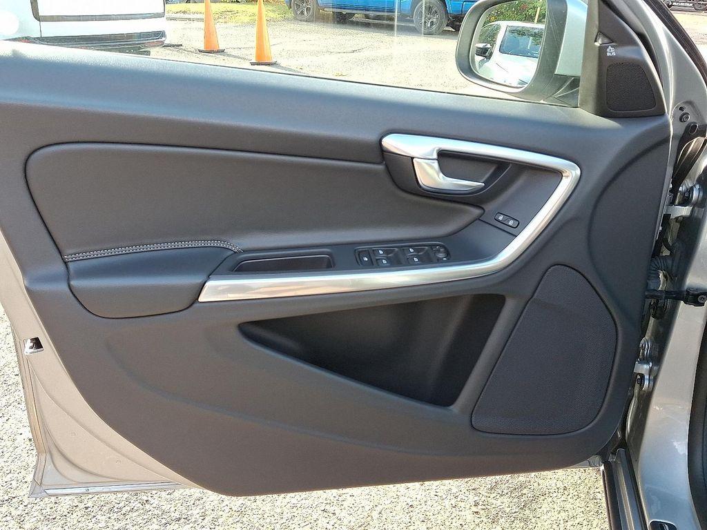 used 2018 Volvo V60 car, priced at $22,990