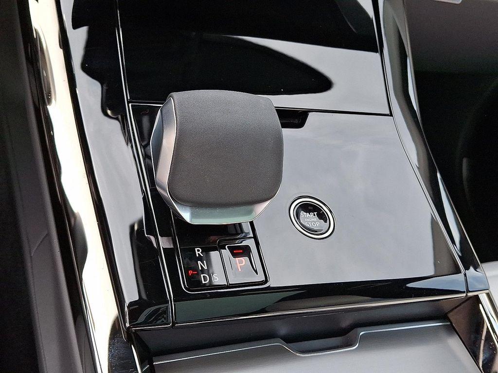 used 2025 Land Rover Range Rover Sport car, priced at $78,990