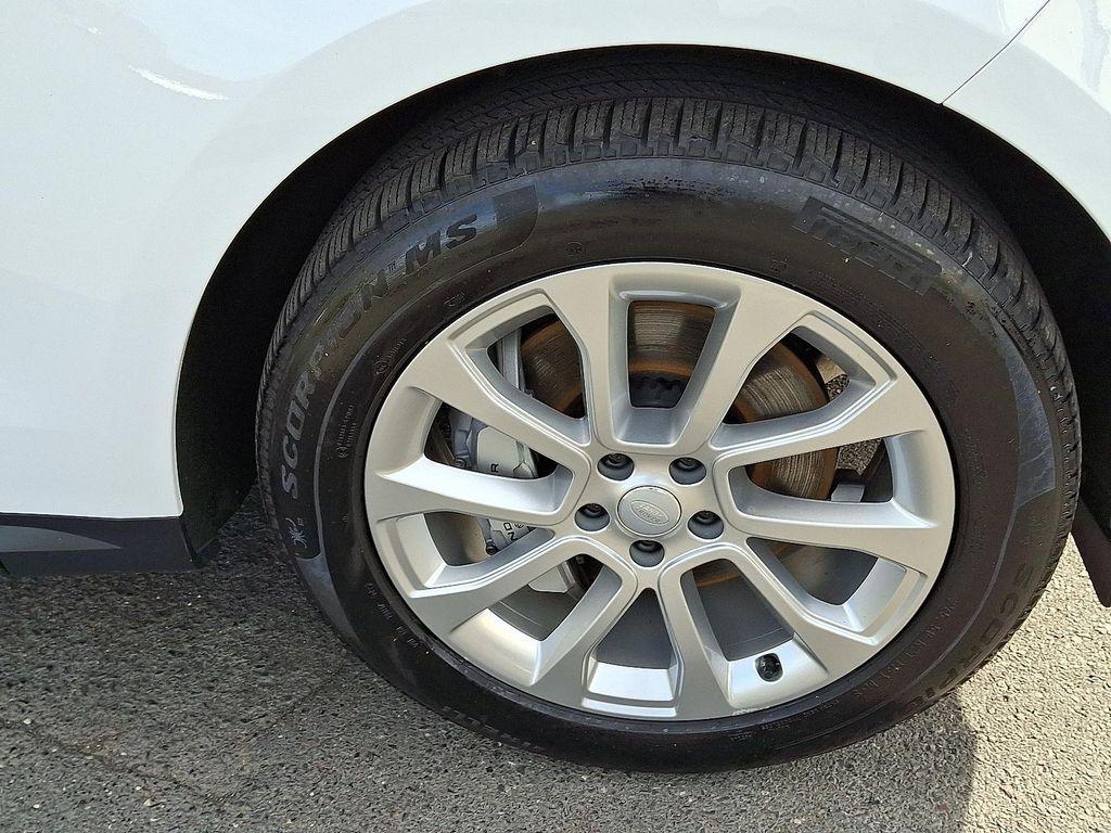 used 2025 Land Rover Range Rover Sport car, priced at $78,990