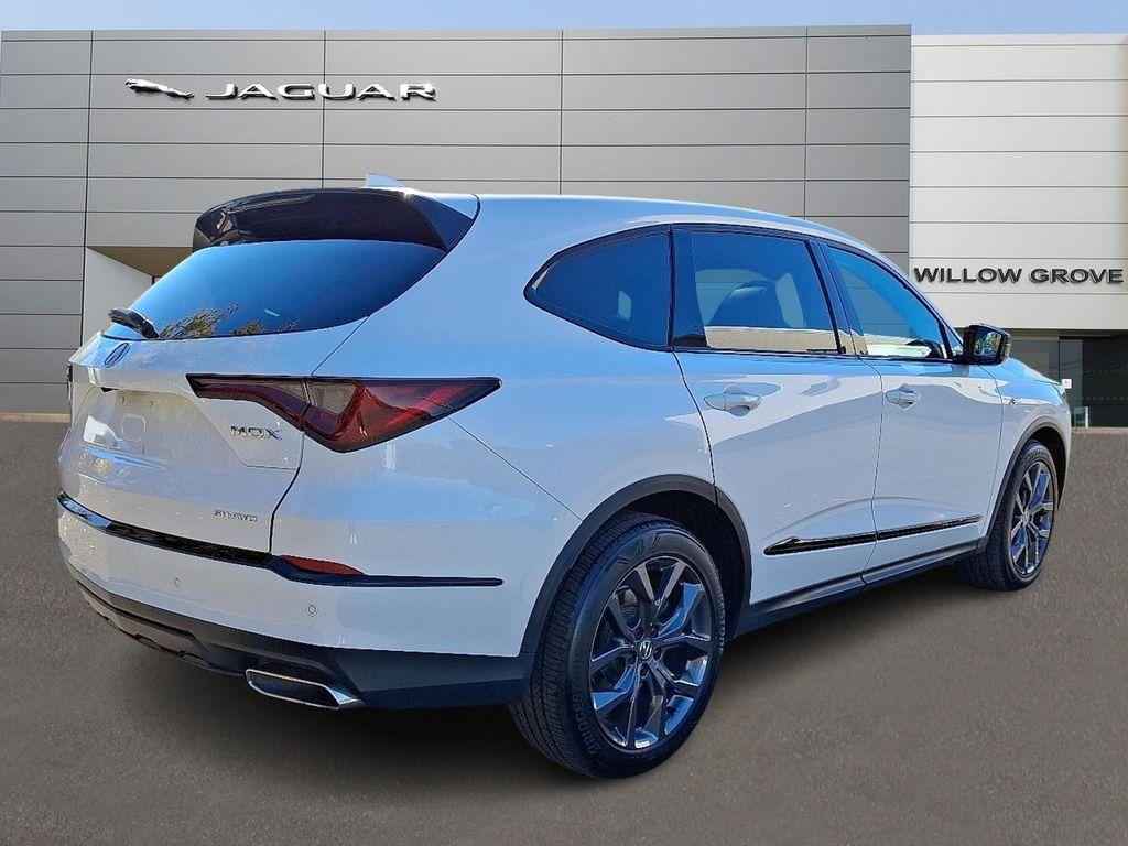 used 2024 Acura MDX car, priced at $45,990