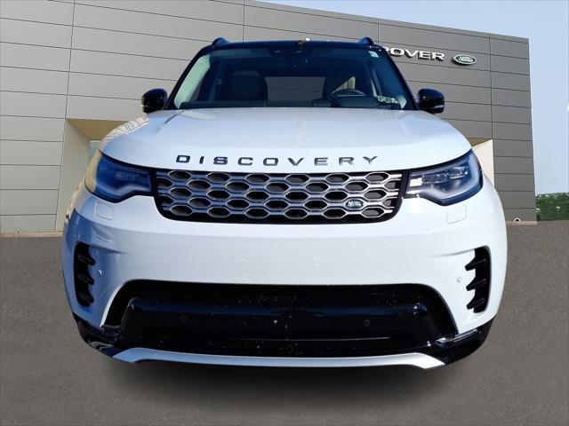 new 2025 Land Rover Discovery car, priced at $86,118