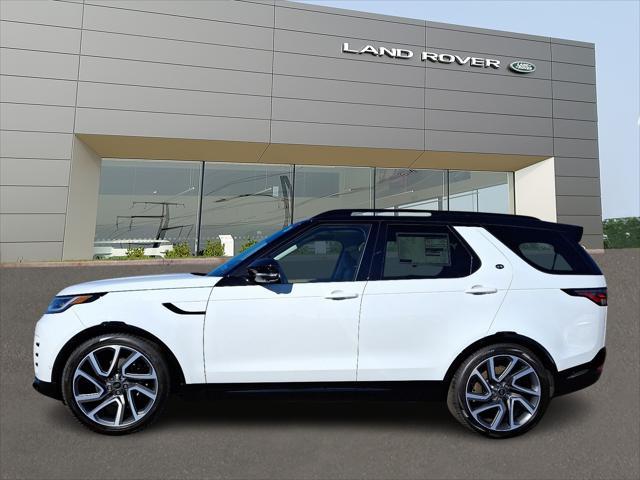 new 2025 Land Rover Discovery car, priced at $86,118