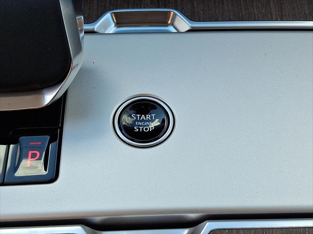 new 2025 Land Rover Range Rover car, priced at $123,480