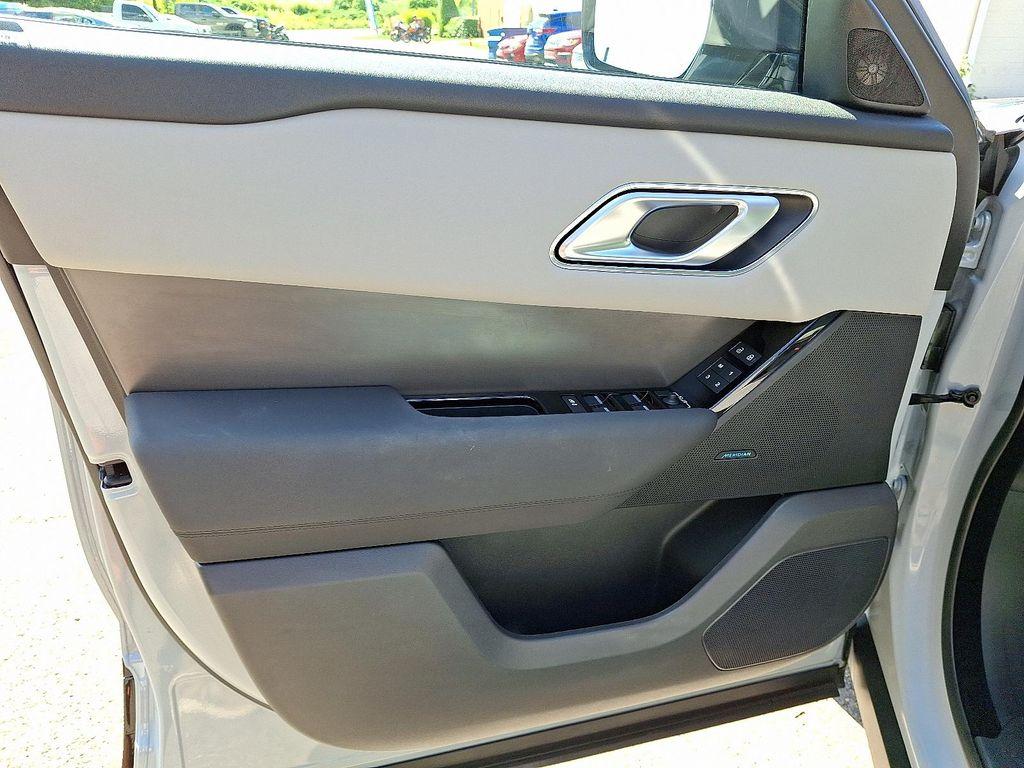 used 2025 Land Rover Range Rover Velar car, priced at $64,990
