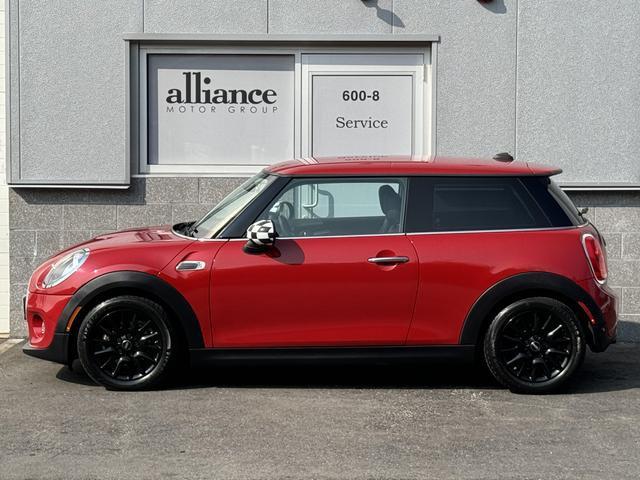 used 2018 MINI Hardtop car, priced at $15,497